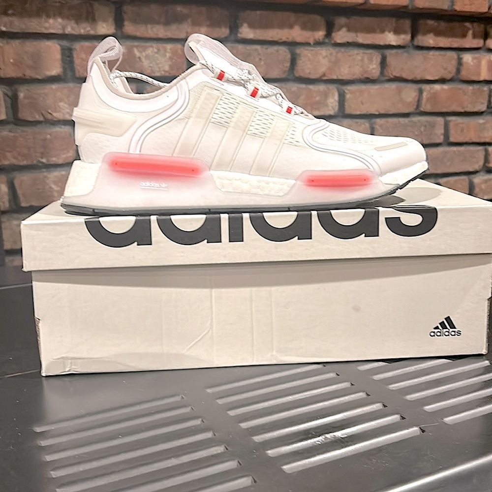 Adidas Sneakers Men’s Size 10 1/2